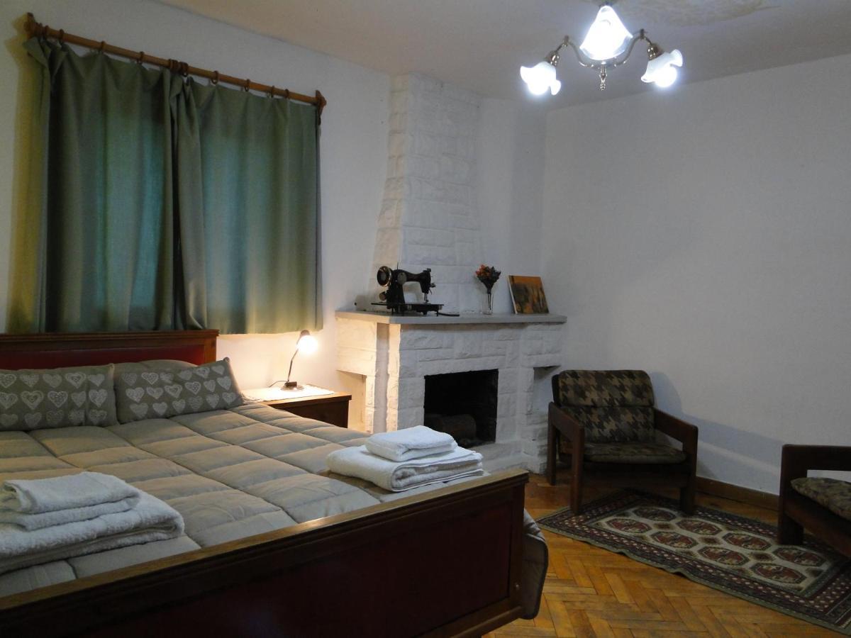 Hospedaje Amilcar Эскель Экстерьер фото